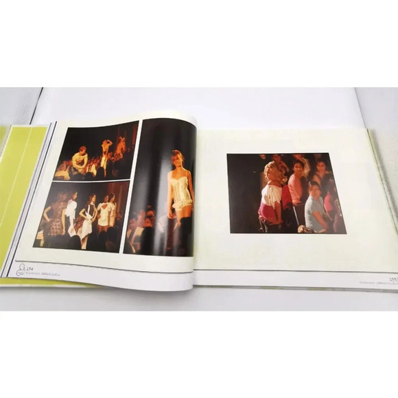 Queens University  Yearbook Tricolour 2006 Kingston Ontario Book HC - Picture 9 of 11